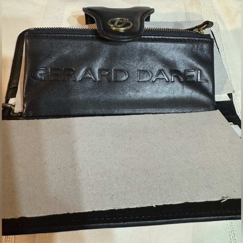 Gérard Darel The GD Black Wallet - Picture 7 of 13